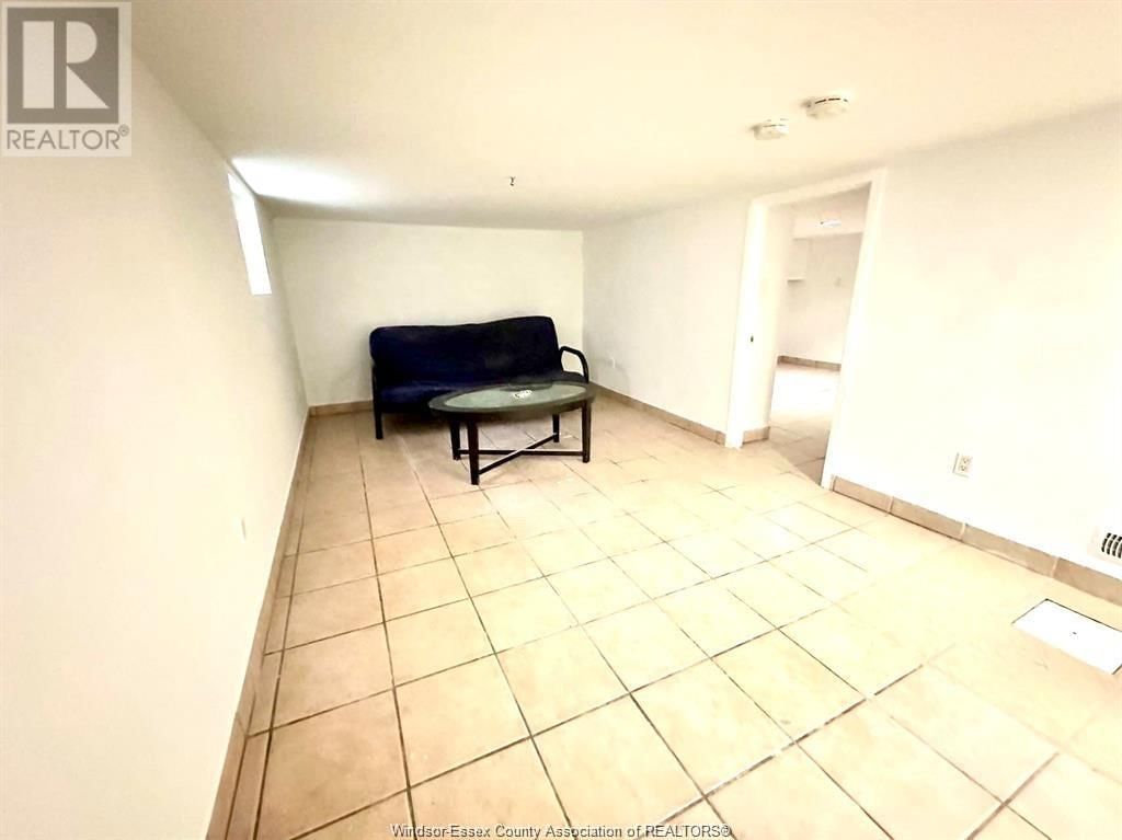 843 Pelissier St Unit# Basement Image 5