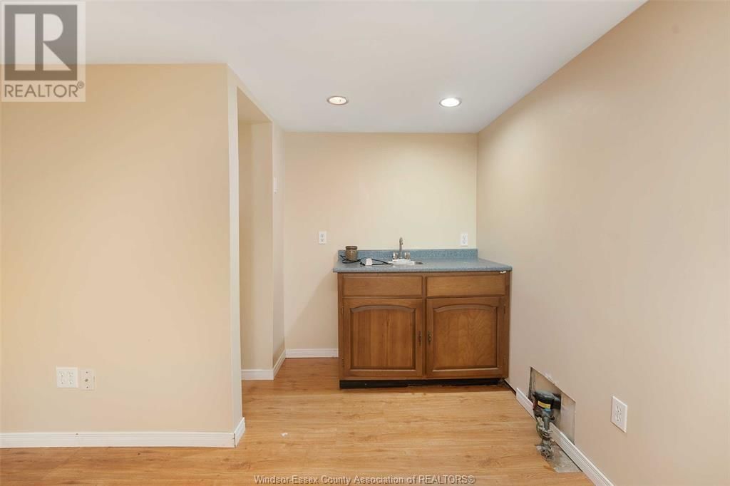 9380 AIRE COURT Image 23