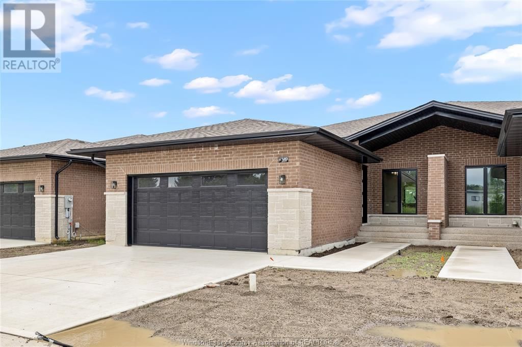 542 LILY MAC BOULEVARD Image 2