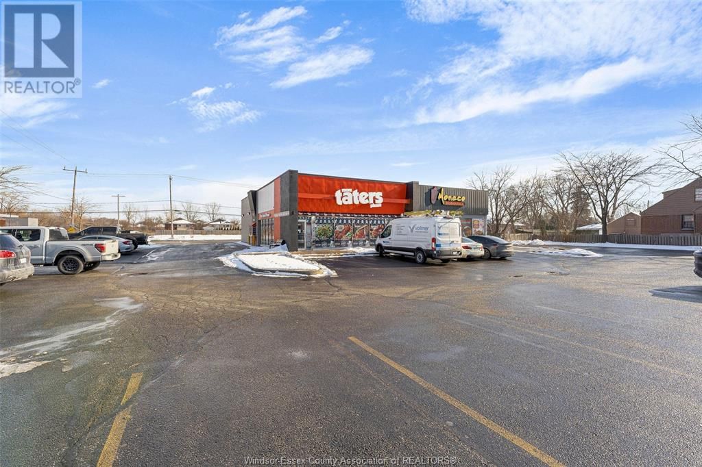 2240 HURON CHURCH ROAD Unit# A Image 5