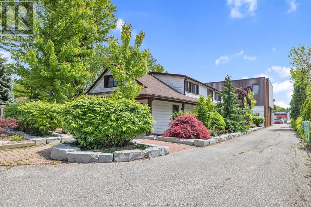 12222 RIVERSIDE DRIVE EAST Image 12