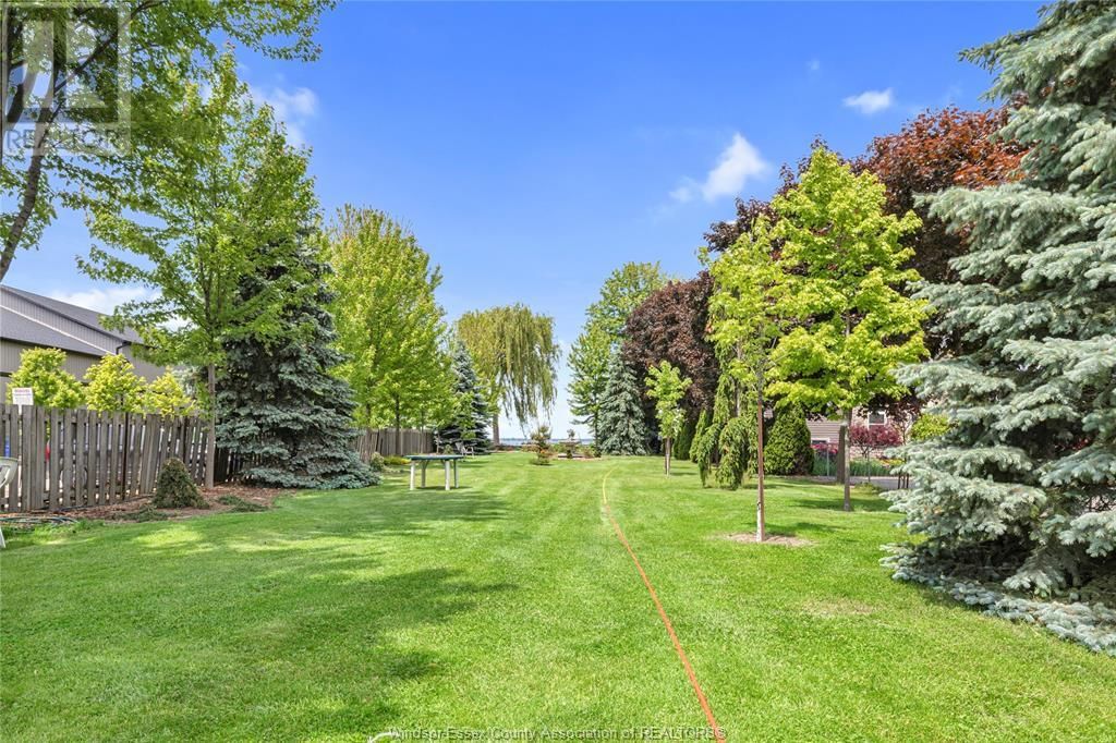 12222 RIVERSIDE DRIVE EAST Image 16