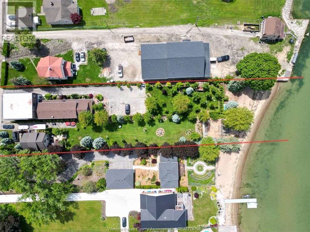12222 RIVERSIDE DRIVE EAST Image 29