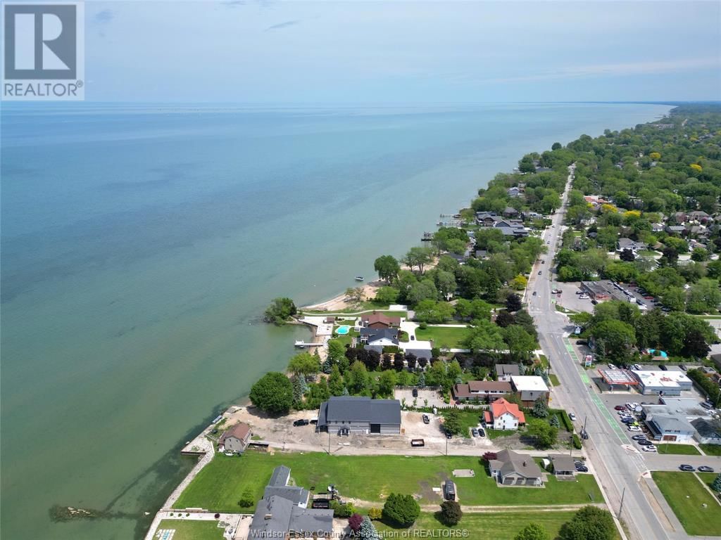 12222 RIVERSIDE DRIVE EAST Image 35