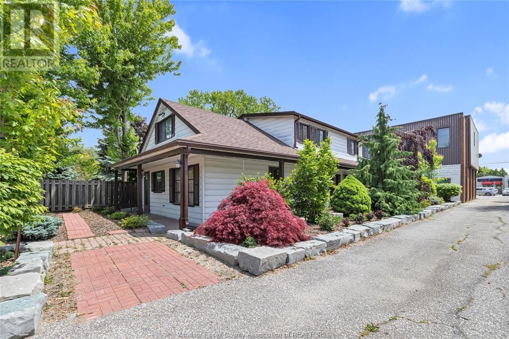 12222 RIVERSIDE DRIVE EAST Image 9
