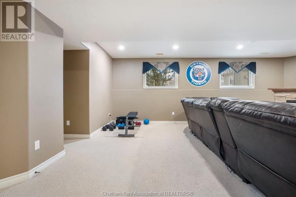 31 TANSER COURT Image 38