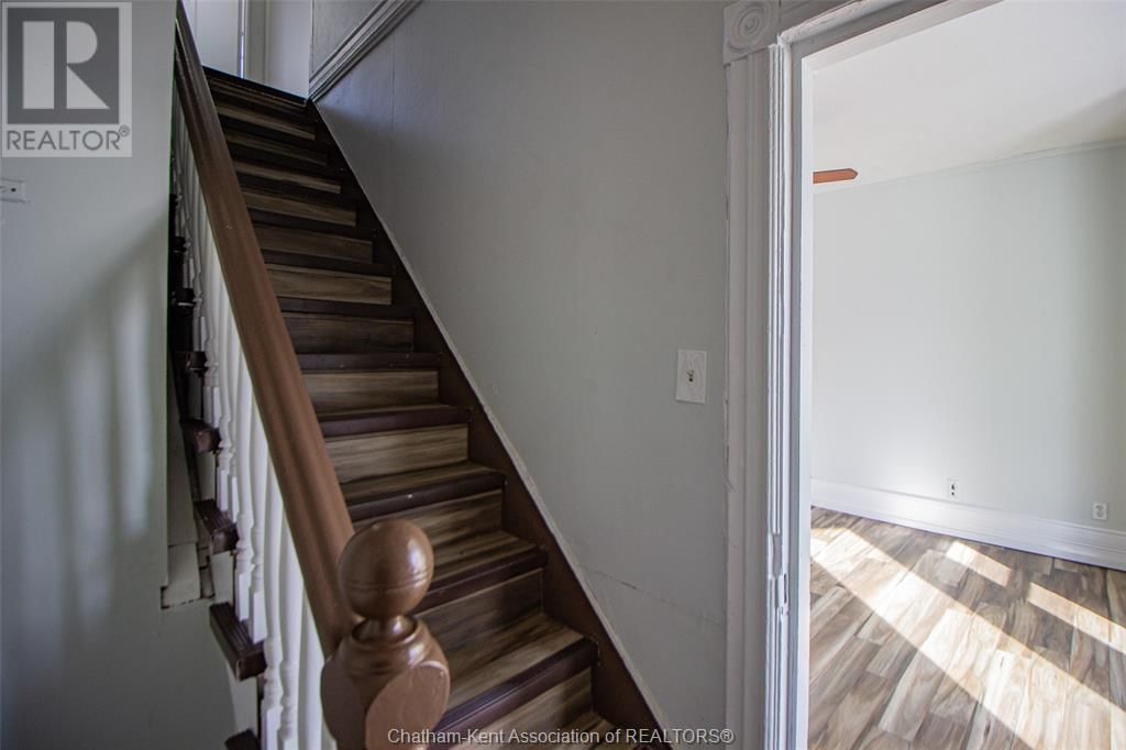 61 PARK AVENUE WEST Image 9