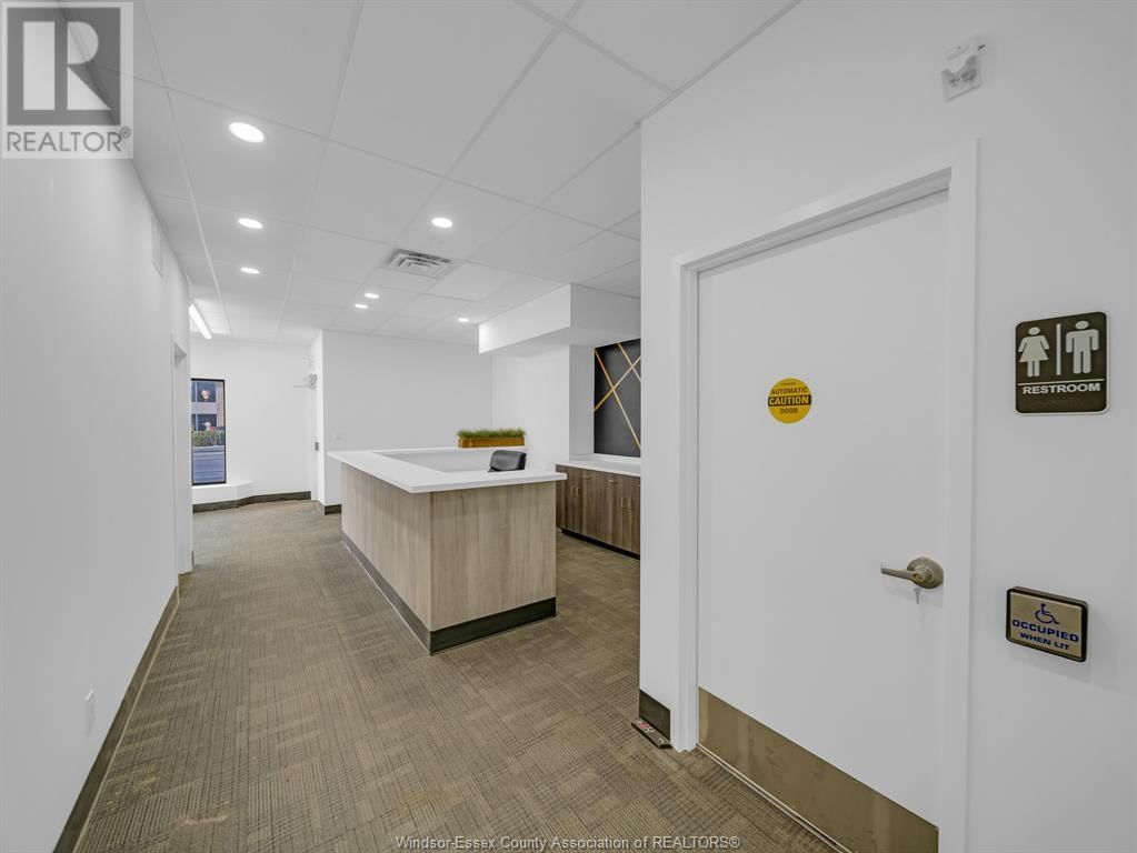 3514,3540- WALKER ROAD Image 19