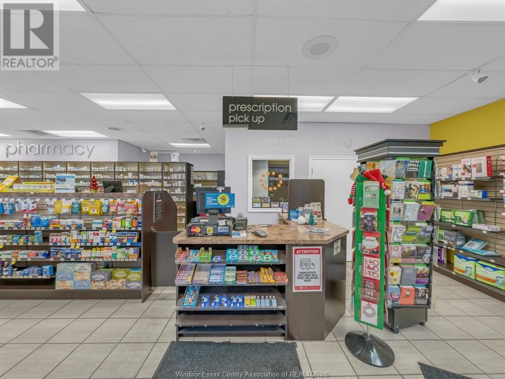 3514,3540- WALKER ROAD Image 50