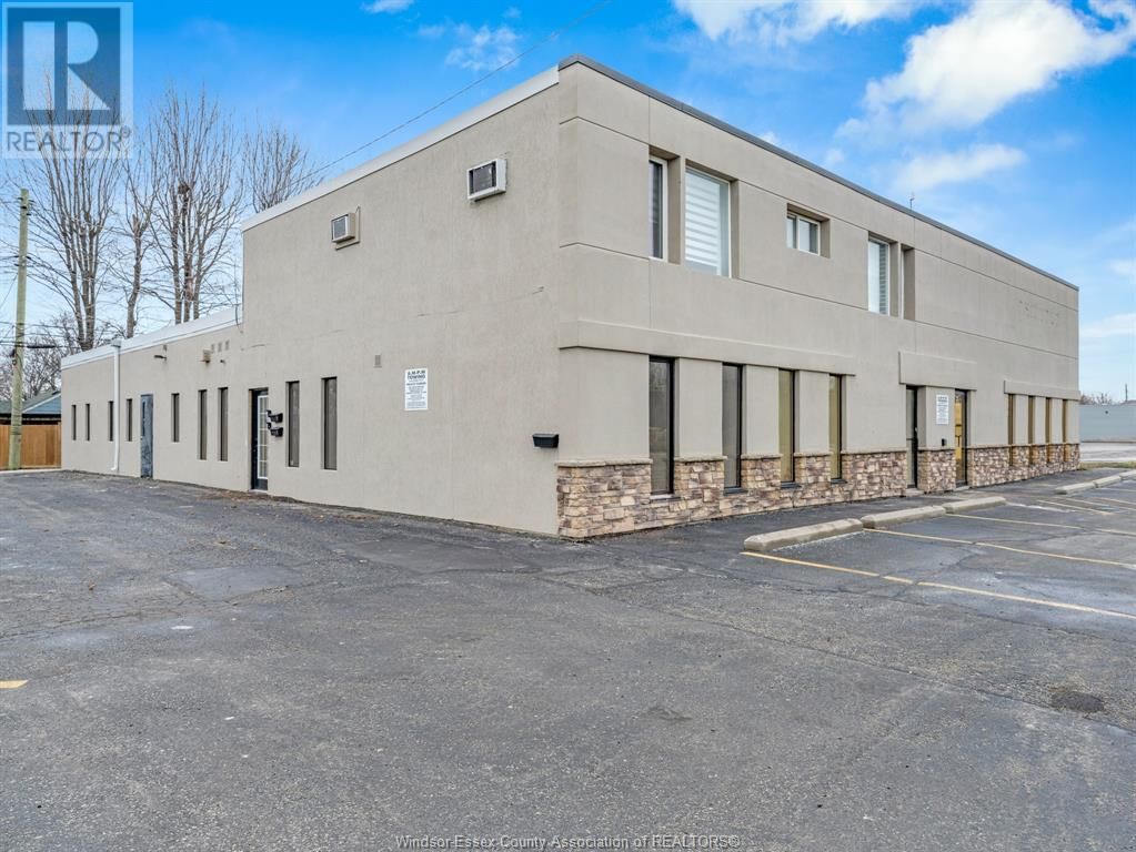 3514,3540- WALKER ROAD Image 9