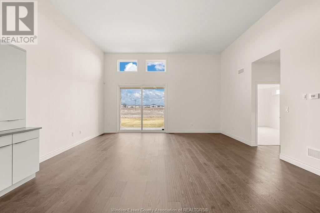 220 MCLELLAN Image 10