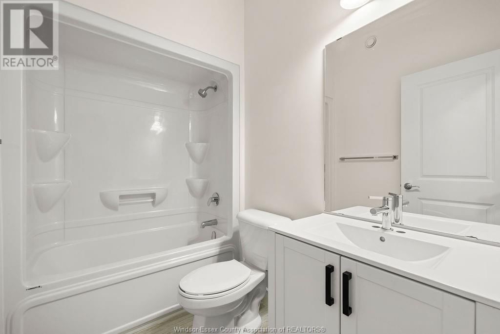 220 MCLELLAN Image 13