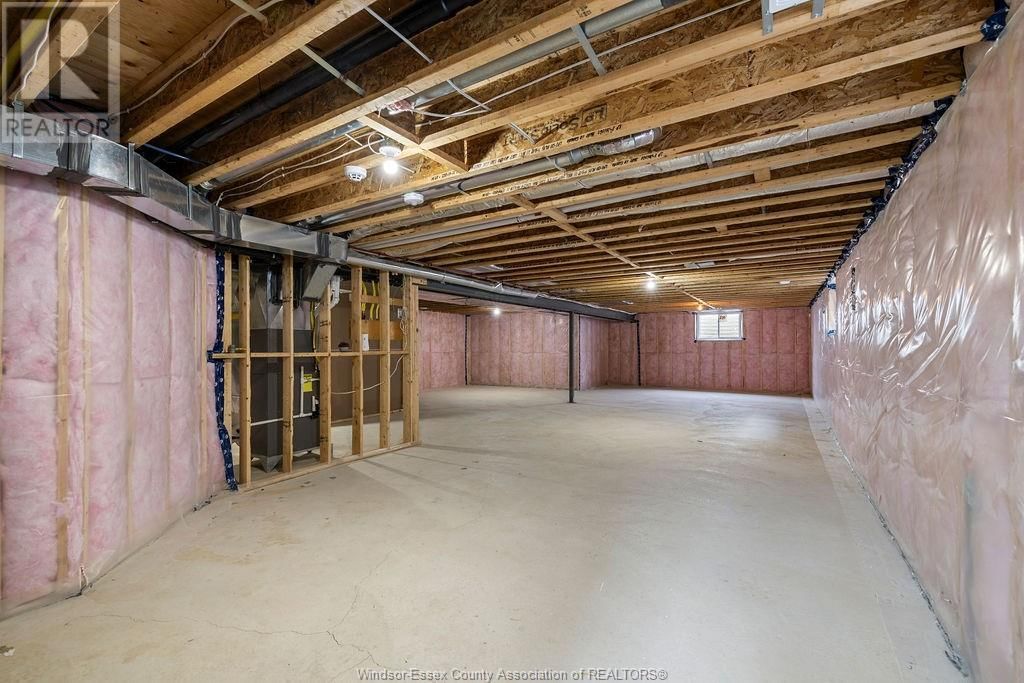 220 MCLELLAN Image 18