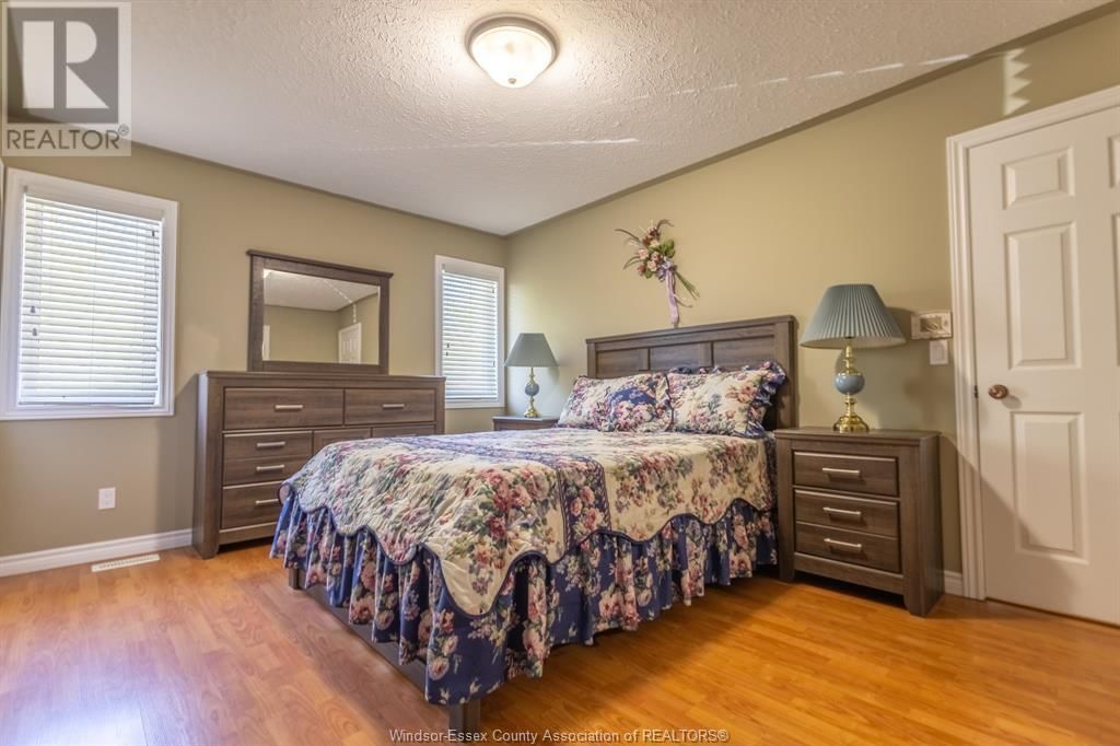 1365 FERRIS Image 19