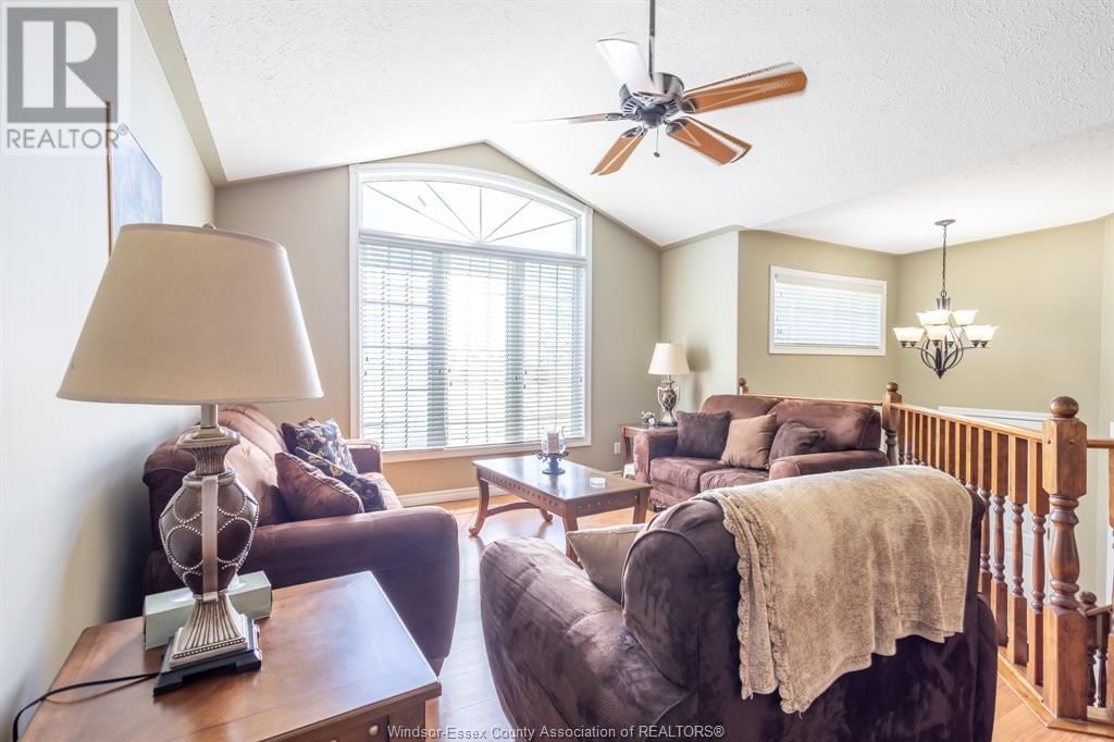 1365 FERRIS Image 12