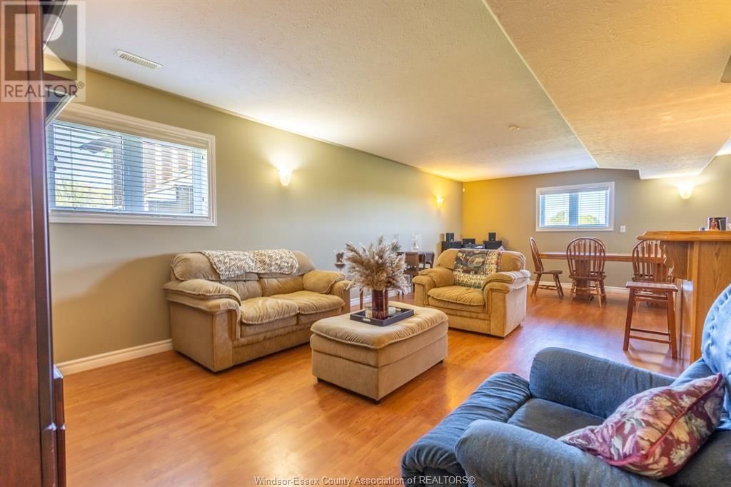 1365 FERRIS Image 27