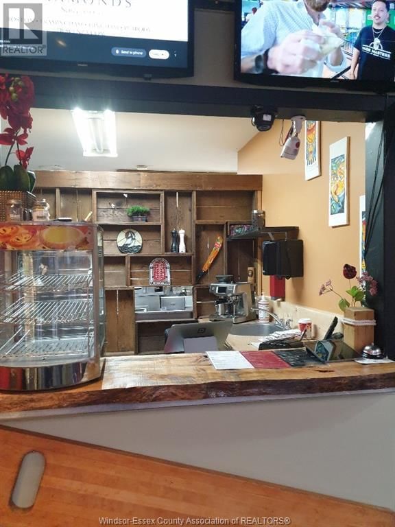 Image #1 of Restaurant for Sale at Pillette, Windsor, Ontario
