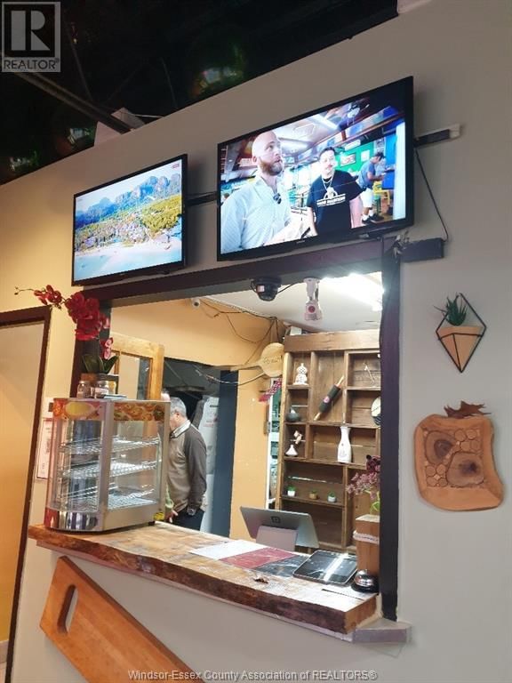 Image #1 of Restaurant for Sale at Pillette, Windsor, Ontario