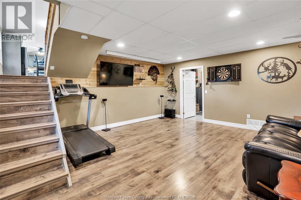 1600 MERSEA RD D Image 21