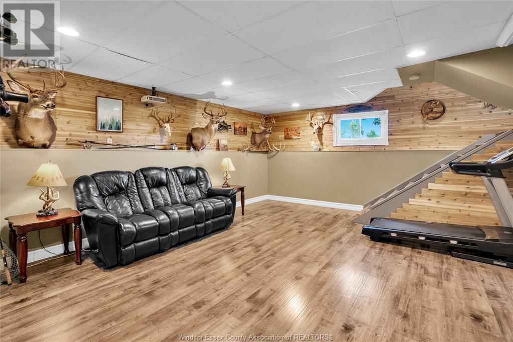 1600 MERSEA RD D Image 23