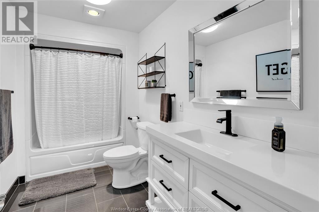 1600 MERSEA RD D Image 9