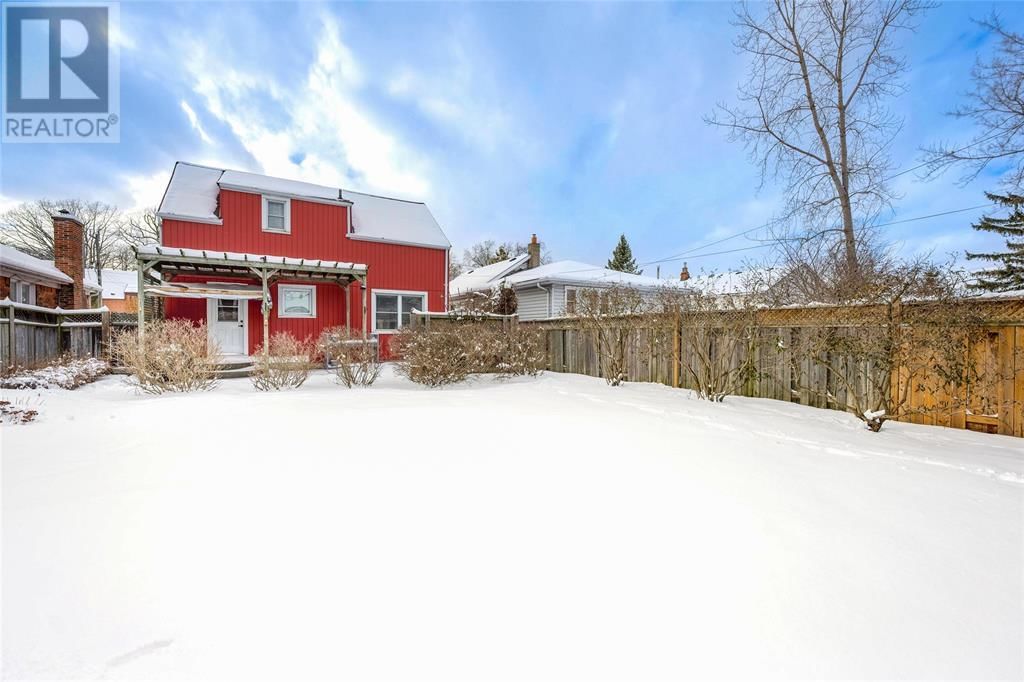 360 EAST STREET NORTH Image 26
