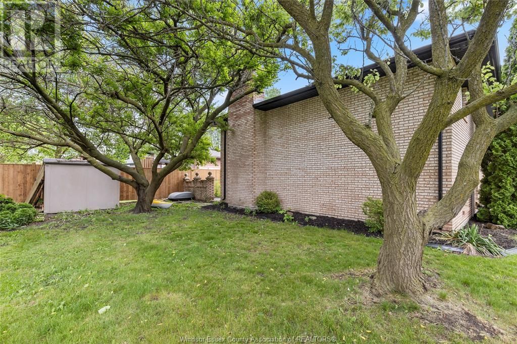LOWER - 13163 DILLON DRIVE Image 13