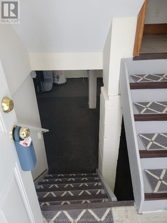 192 SHEPHERD STREET EAST Image 23
