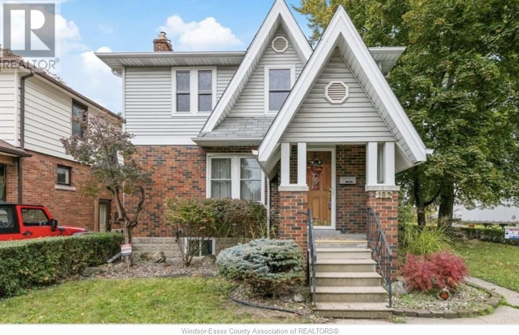 192 SHEPHERD STREET EAST Image 3