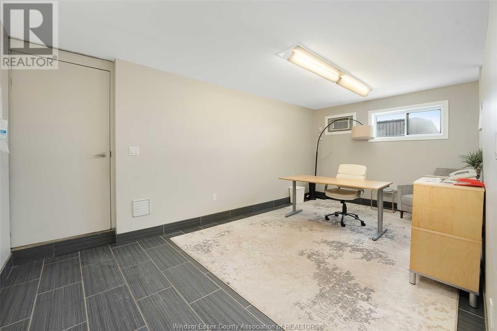 26 FRASER ROAD Image 12