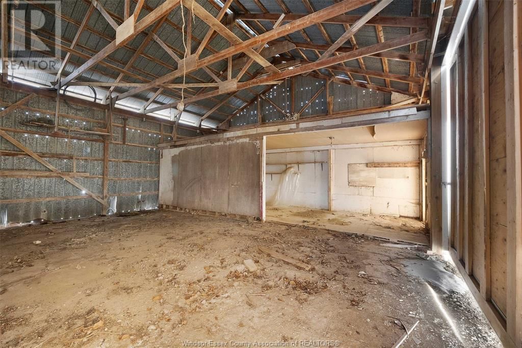 4825 LAKESHORE ROAD 303 Image 44