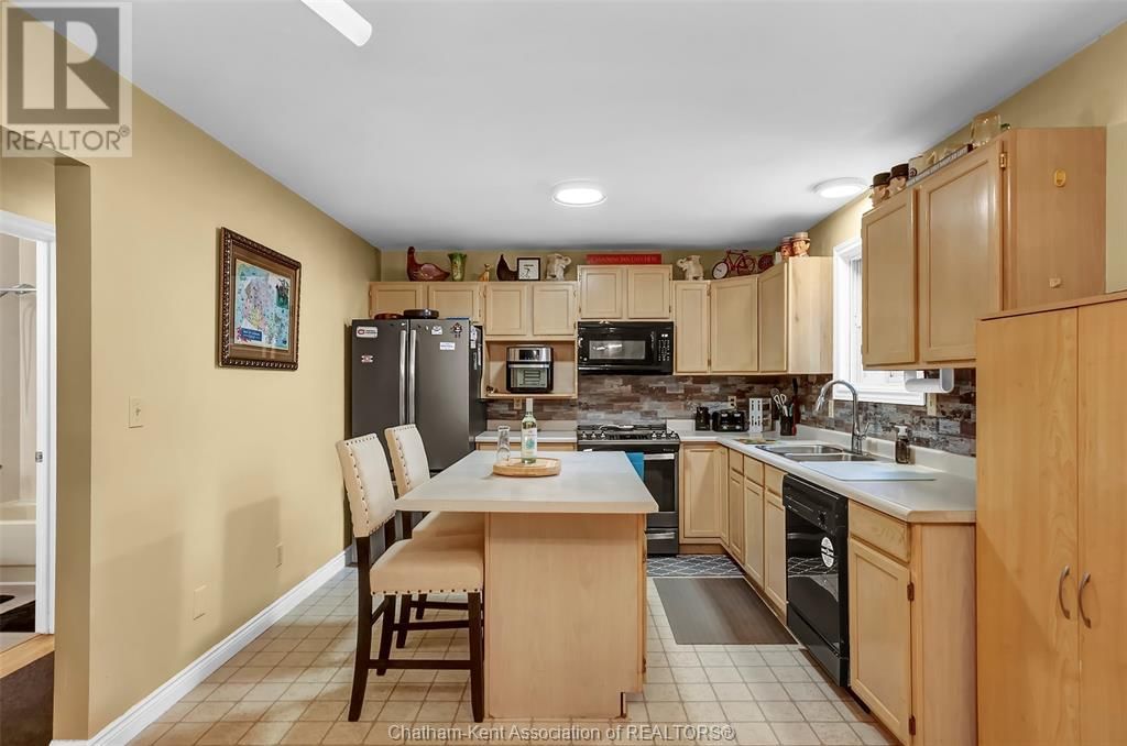 55 SUDBURY DRIVE Image 14