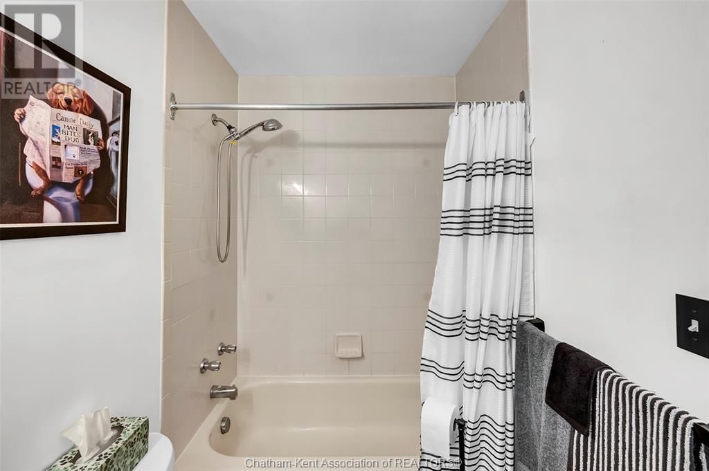 55 SUDBURY DRIVE Image 33