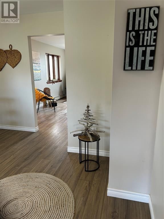 5726 LAKESHORE ROAD Image 11