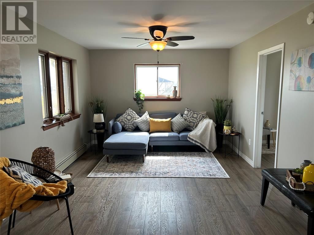 5726 LAKESHORE ROAD Image 14