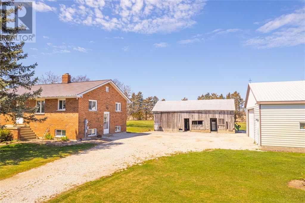 5726 LAKESHORE ROAD Image 2