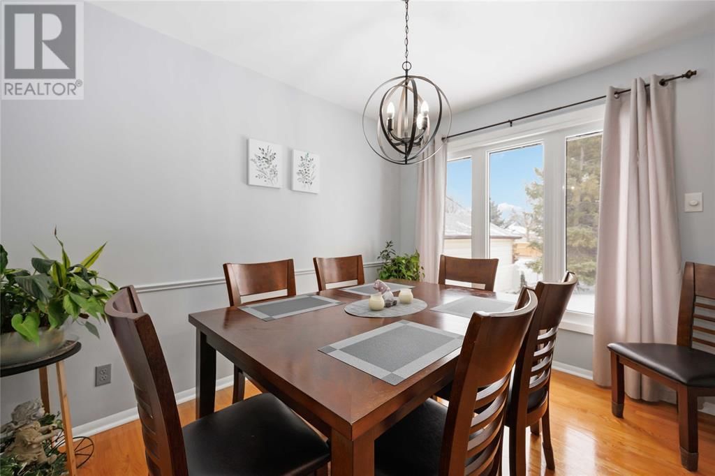 1231 EXMOUTH STREET Image 14