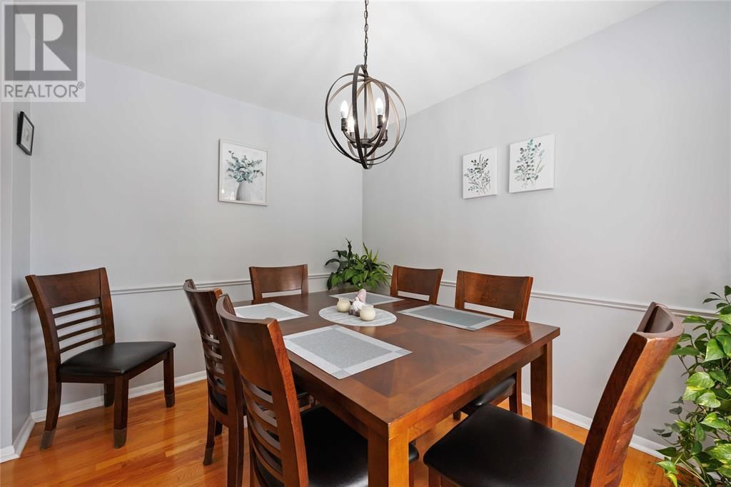 1231 EXMOUTH STREET Image 15