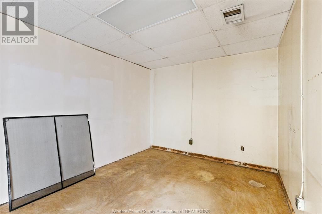 3760 TECUMSEH ROAD EAST Image 5