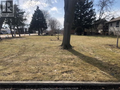 Image #1 of Commercial for Sale at St Michael, Chatham, Ontario