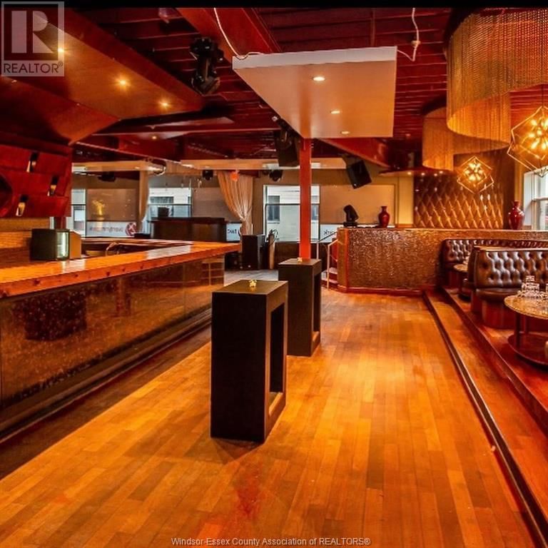Image #1 of Restaurant for Sale at Park, Windsor, Ontario