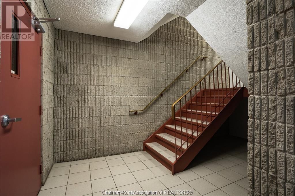 207 - 202 CAMPUS PARKWAY Image 5