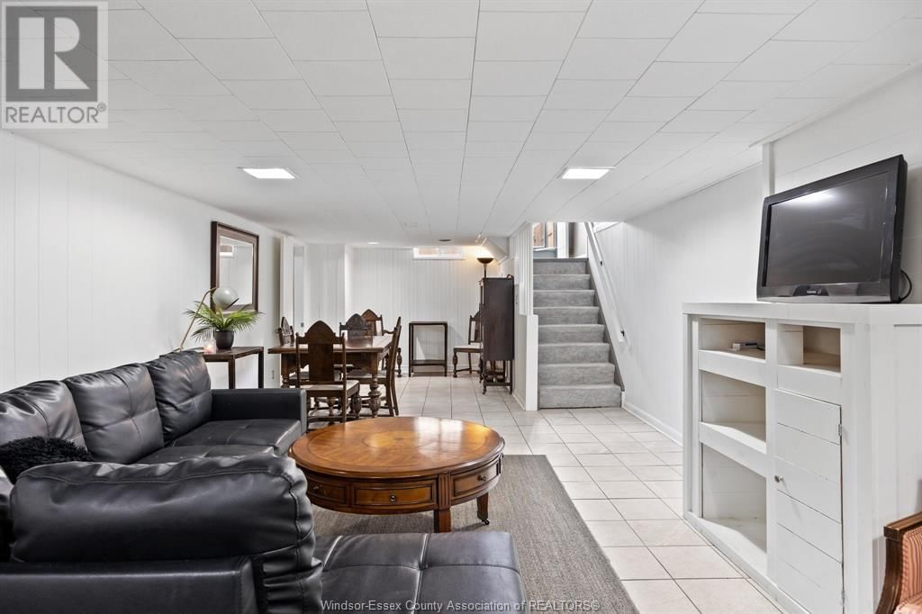 492 ISACK DRIVE Image 15