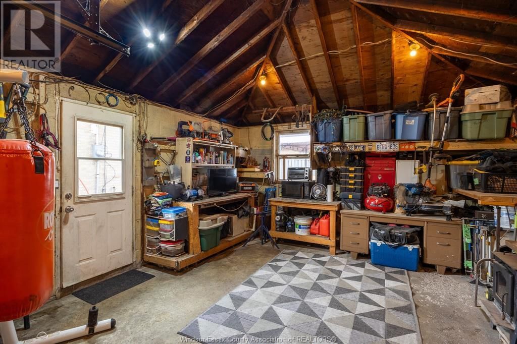 492 ISACK DRIVE Image 20