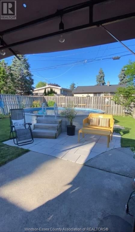 492 ISACK DRIVE Image 31