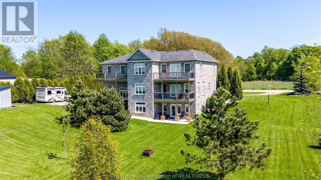 8545 WATER STREET Image 10