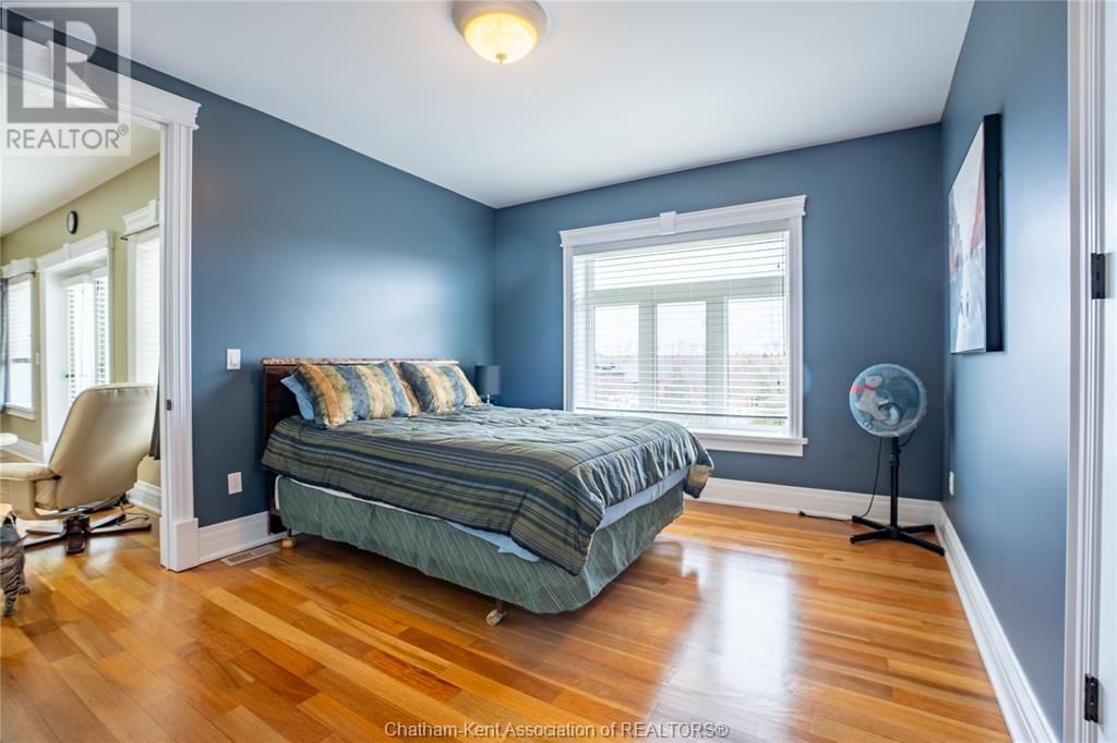 8545 WATER STREET Image 30