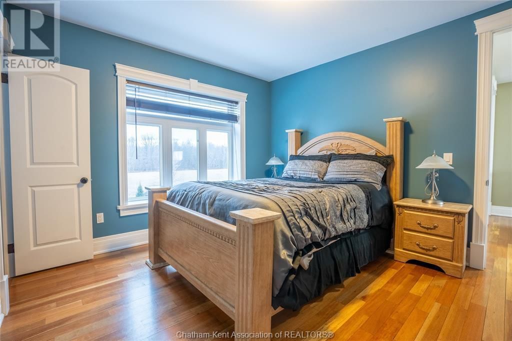 8545 WATER STREET Image 33