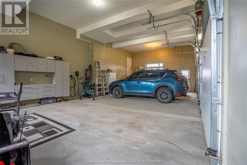 8545 WATER STREET Image 42