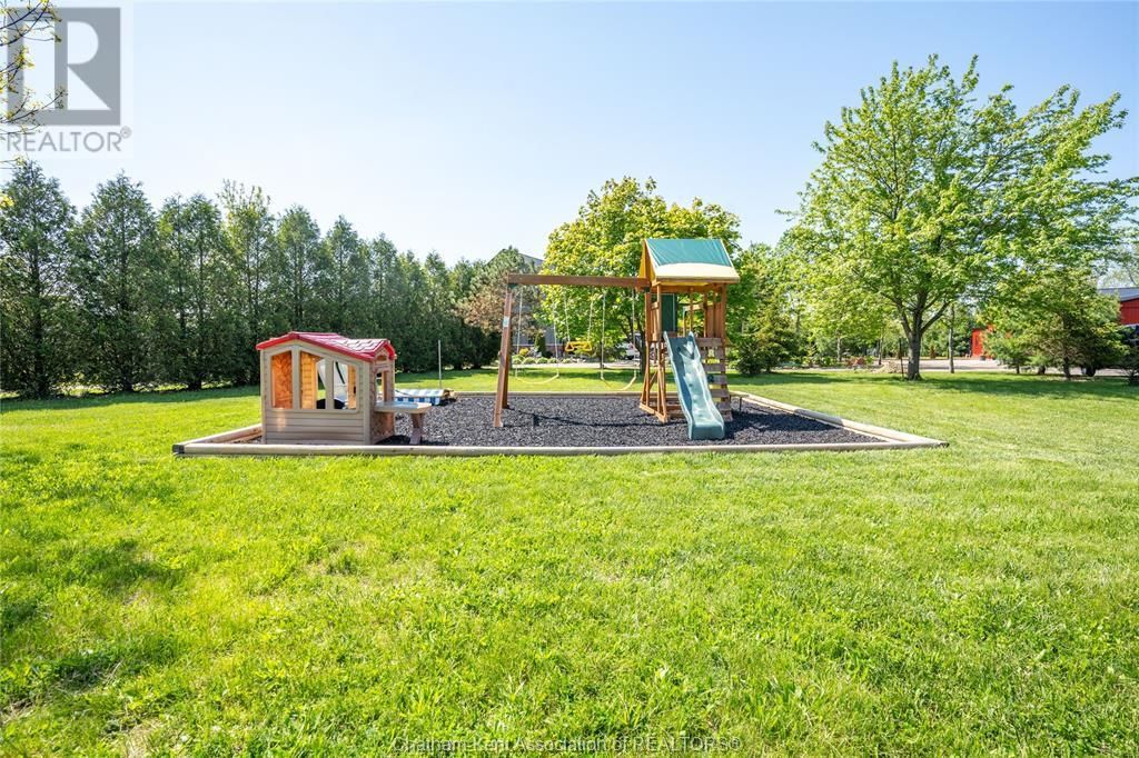 8545 WATER STREET Image 49